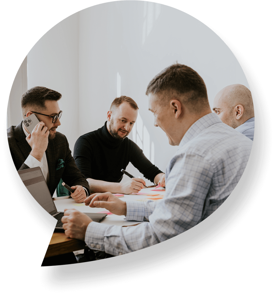 Trzech zarządzających Combomarketing